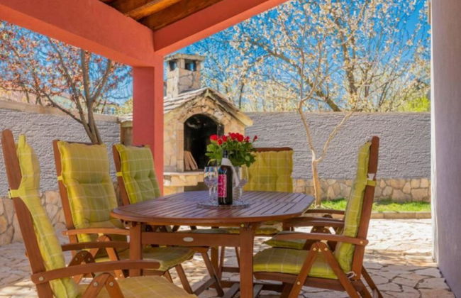 Casa de 4 quartos em Imotski com piscina privada e jardim - Foto 2
