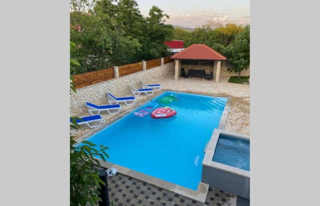 Casa de 4 quartos em Imotski com piscina privada e jardim - Foto 17