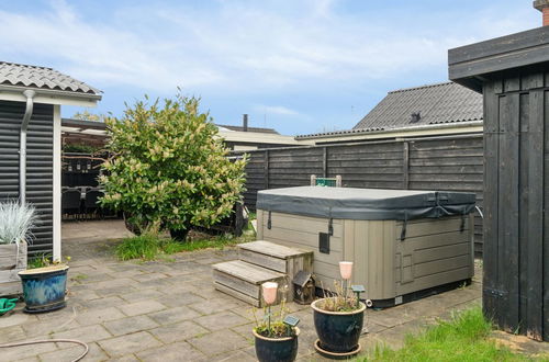 Photo 11 - 3 bedroom House in Børkop with terrace and hot tub