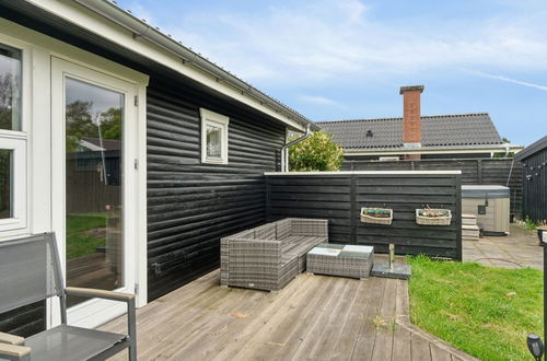 Photo 9 - 3 bedroom House in Børkop with terrace and hot tub