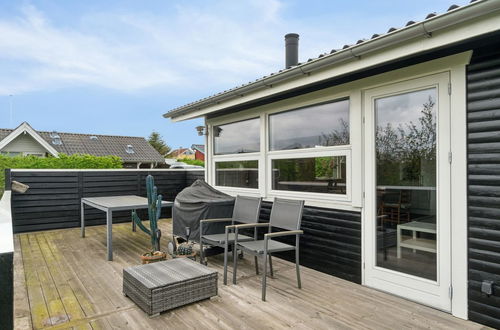 Photo 10 - 3 bedroom House in Børkop with terrace and hot tub
