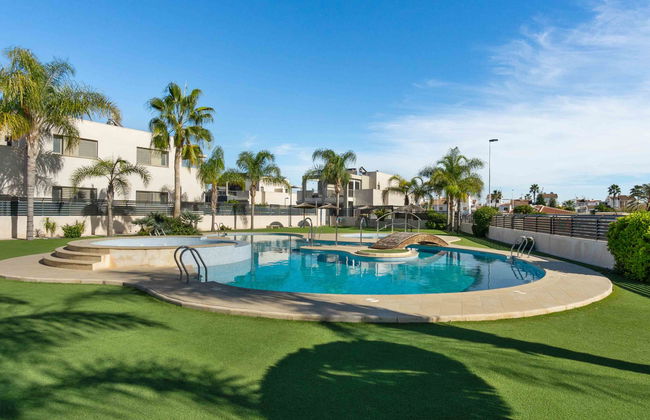 Haus mit 3 Schlafzimmern in Torrevieja mit schwimmbad und garten - Foto 23