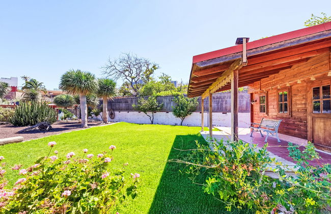 Villa With Pool and Beautiful Architecture - Foto 23