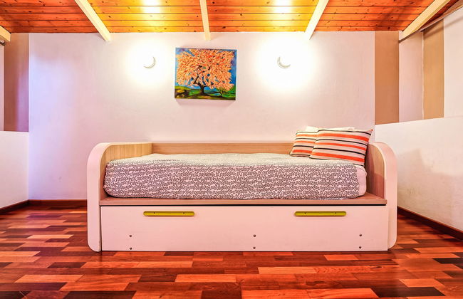 Villa With Pool and Beautiful Architecture - Foto 53