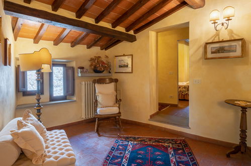 Photo 17 - 4 bedroom House in Dicomano with private pool and garden