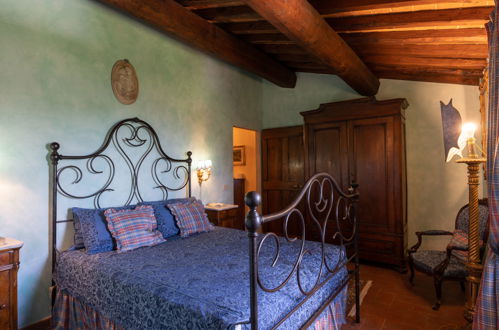 Photo 21 - 4 bedroom House in Dicomano with private pool and garden