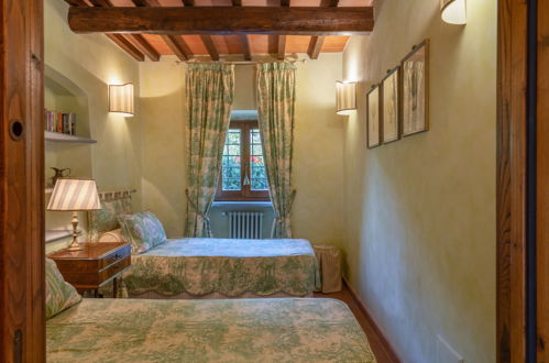 Photo 27 - 4 bedroom House in Dicomano with private pool and garden