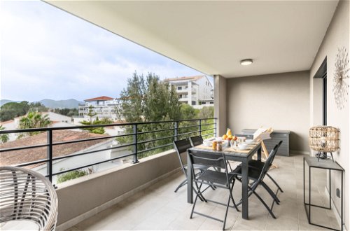 Foto 6 - Apartamento de 1 habitación en Porto-Vecchio con terraza y vistas al mar