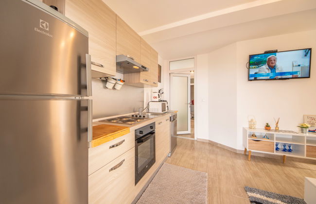 3 bedroom Apartment in Karlobag with terrace - Photo 10