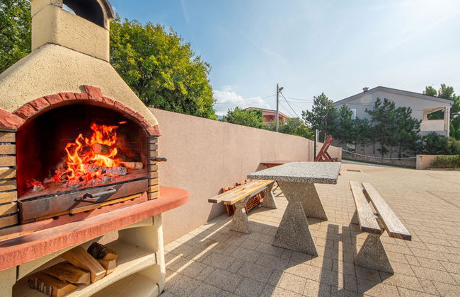 3 bedroom Apartment in Karlobag with terrace - Photo 6