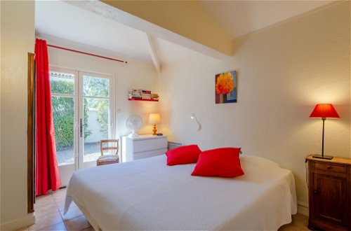 Foto 14 - Haus mit 4 Schlafzimmern in Sainte-Maxime mit garten und blick aufs meer