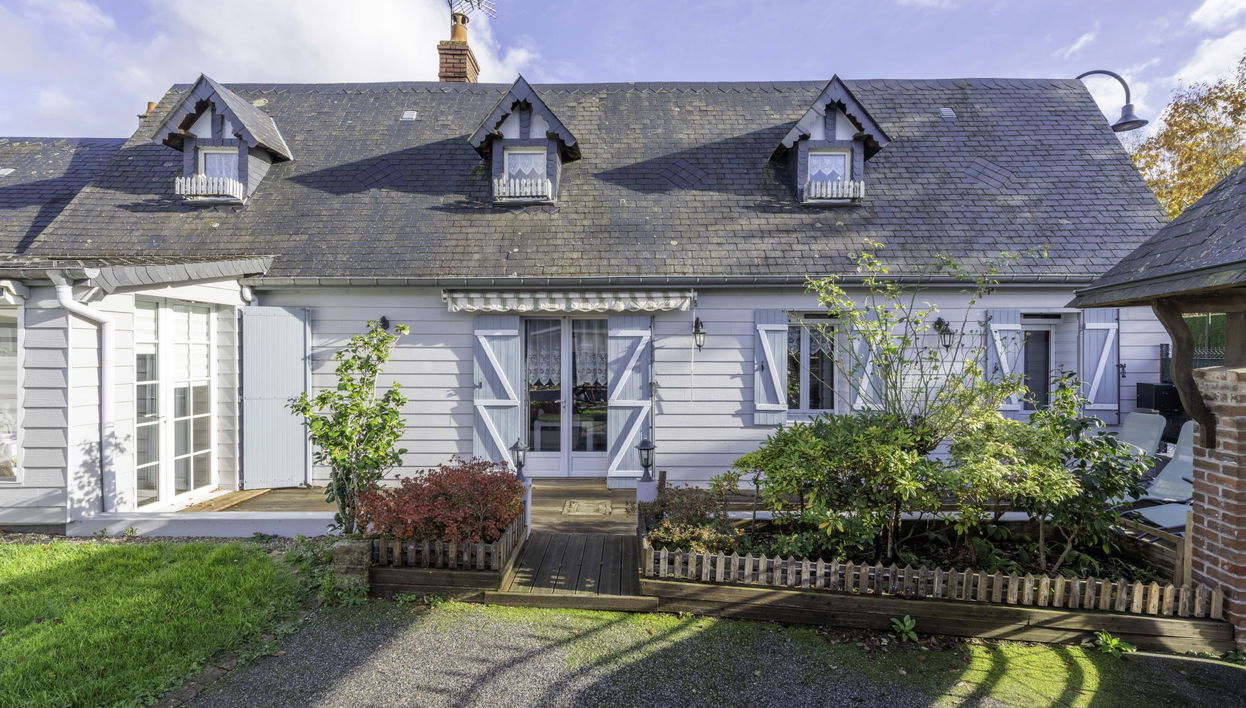 Casa de 4 quartos em Saint-Nicolas-d'Aliermont com jardim e terraço - Foto 1