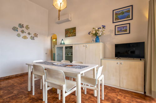 Photo 9 - 2 bedroom Apartment in Golfo Aranci with swimming pool and garden