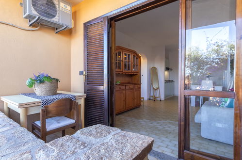 Photo 3 - 2 bedroom Apartment in Golfo Aranci with garden and terrace