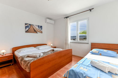 Photo 20 - Appartement de 2 chambres à Starigrad avec terrasse et vues à la mer