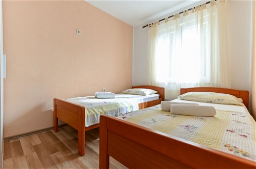Foto 17 - Apartamento de 2 habitaciones en Starigrad con terraza y vistas al mar
