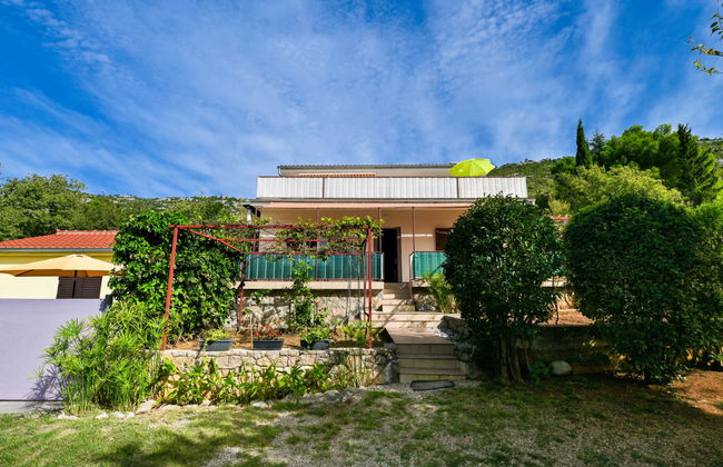 2 bedroom Apartment in Starigrad with garden and terrace - Photo 16