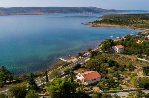 Foto 3 - Apartamento de 2 quartos em Starigrad com terraço e vistas do mar