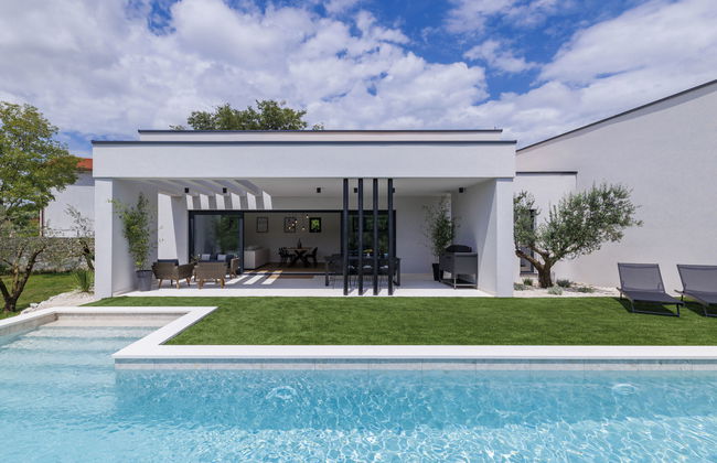 Casa de 3 quartos em Marčana com piscina privada e jardim - Foto 1