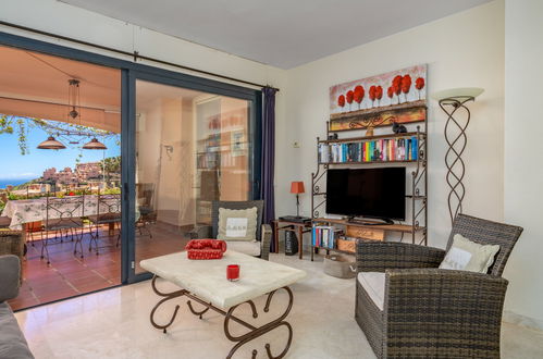 Foto 6 - Apartamento de 2 quartos em Mijas com piscina e vistas do mar