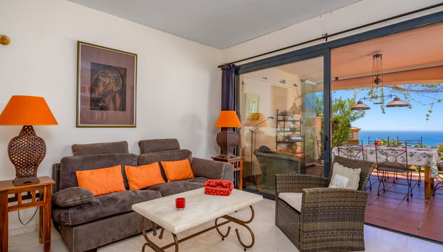 Apartamento de 2 habitaciones en Mijas con piscina y jardín - Foto 3