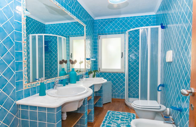 Casa de 5 quartos em Bari Sardo com piscina privada e jardim - Foto 14