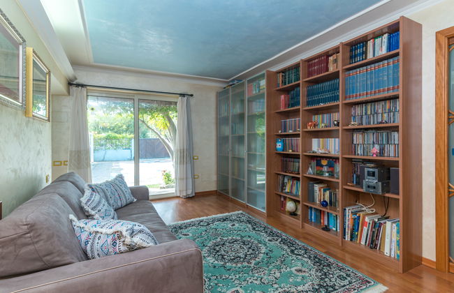 Casa de 5 quartos em Bari Sardo com piscina privada e jardim - Foto 8