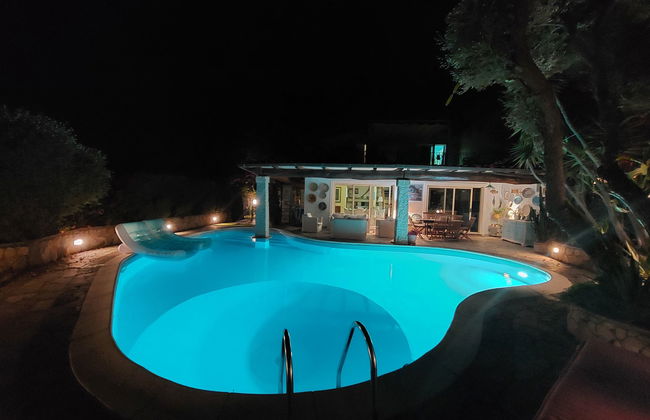 Casa de 5 quartos em Bari Sardo com piscina privada e jardim - Foto 39