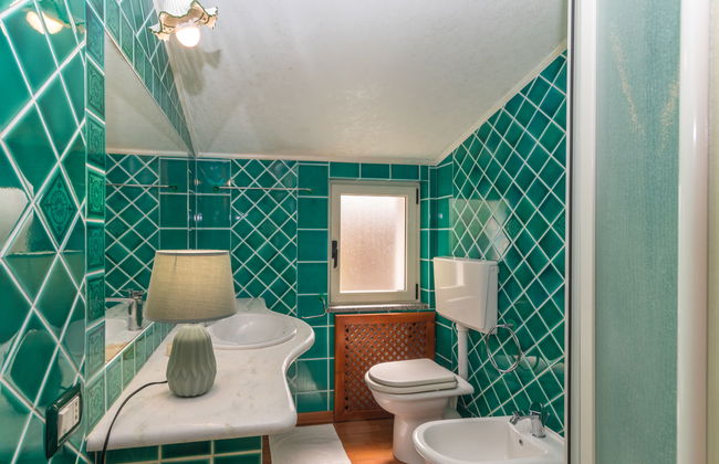 Casa de 5 quartos em Bari Sardo com piscina privada e jardim - Foto 27