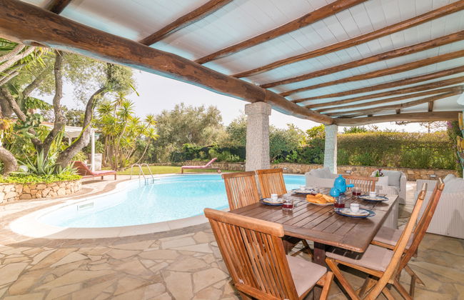 Casa de 5 quartos em Bari Sardo com piscina privada e jardim - Foto 29
