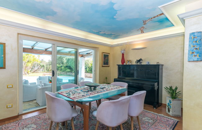 Casa de 5 quartos em Bari Sardo com piscina privada e jardim - Foto 6
