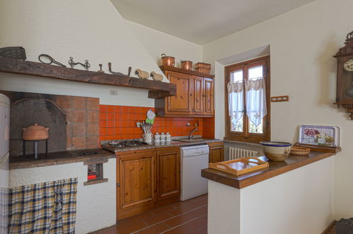 Photo 9 - 2 bedroom Apartment in Poggibonsi with garden and terrace