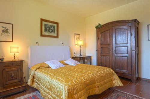 Photo 11 - 2 bedroom Apartment in Poggibonsi with garden and terrace