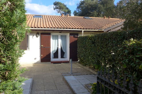 Foto 5 - Casa de 1 quarto em Capbreton com piscina e vistas do mar