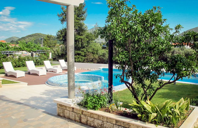 Apartamento de 2 quartos em Ston com piscina e jardim - Foto 4
