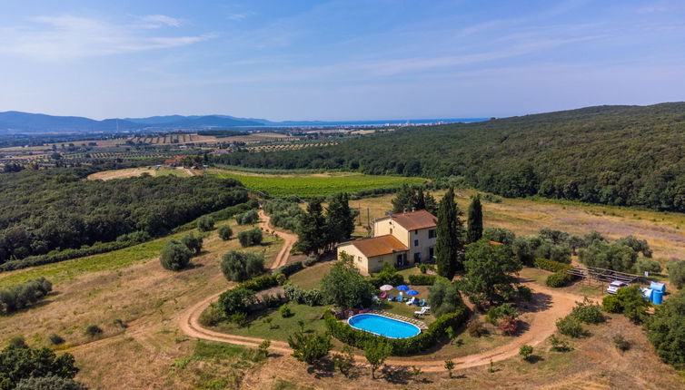 Photo 1 - Maison de 4 chambres à Follonica avec piscine privée et jardin