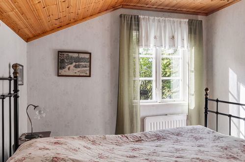 Foto 4 - Haus mit 1 Schlafzimmer in Färgelanda mit garten