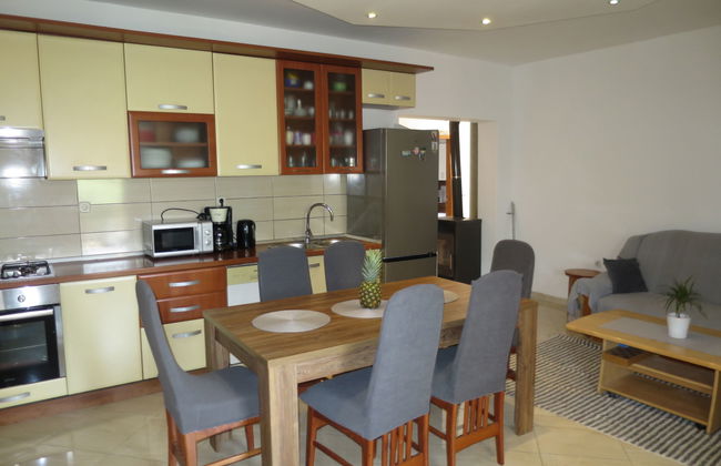 Casa de 4 quartos em Biograd na Moru com piscina privada e jardim - Foto 5