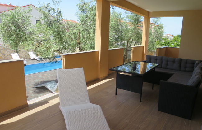 Casa de 4 quartos em Biograd na Moru com piscina privada e jardim - Foto 2