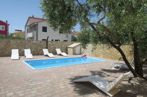 Photo 23 - 3 bedroom House in Biograd na Moru with private pool and garden