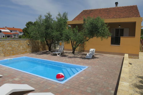 Foto 1 - Haus mit 3 Schlafzimmern in Biograd na Moru mit privater pool und blick aufs meer