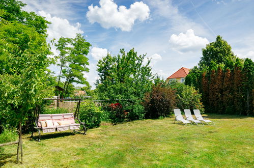 Foto 25 - Casa de 4 quartos em Balatonőszöd com jardim e terraço