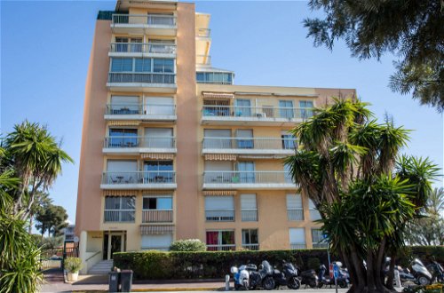 Photo 15 - 1 bedroom Apartment in Cagnes-sur-Mer with sea view