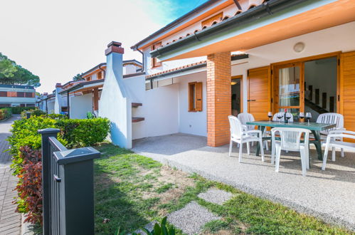 Photo 26 - Maison de 2 chambres à San Michele al Tagliamento avec piscine et jardin