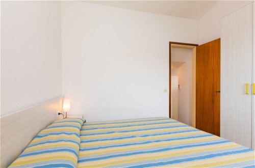 Foto 15 - Haus mit 2 Schlafzimmern in San Michele al Tagliamento mit schwimmbad und blick aufs meer