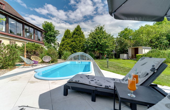 2 bedroom Apartment in Wroclaw with swimming pool and garden - Photo 29