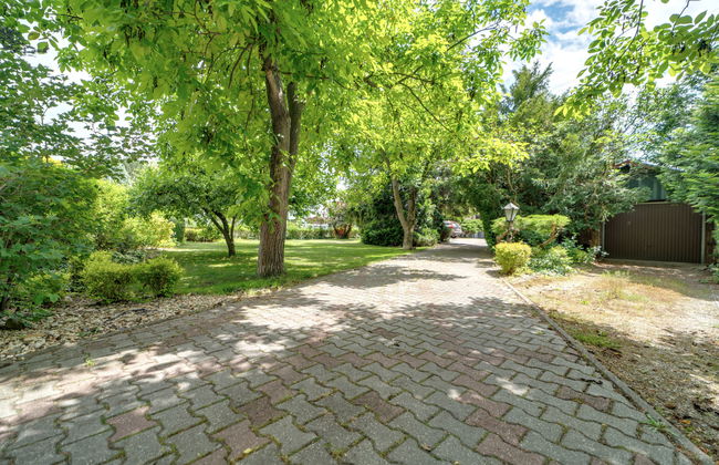 2 bedroom Apartment in Wroclaw with swimming pool and garden - Photo 35