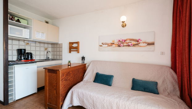 Apartment mit 2 Schlafzimmern in Fleury mit schwimmbad - Foto 4
