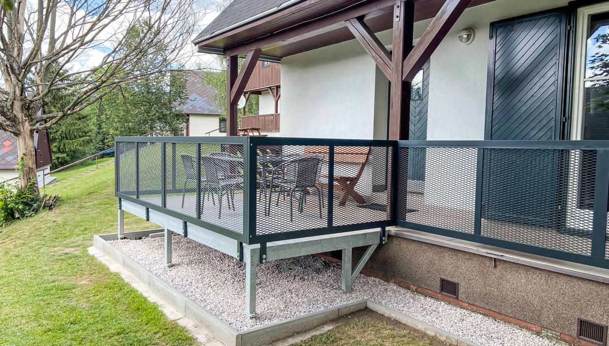Haus mit 3 Schlafzimmern in Černý Důl mit schwimmbad und garten - Foto 1