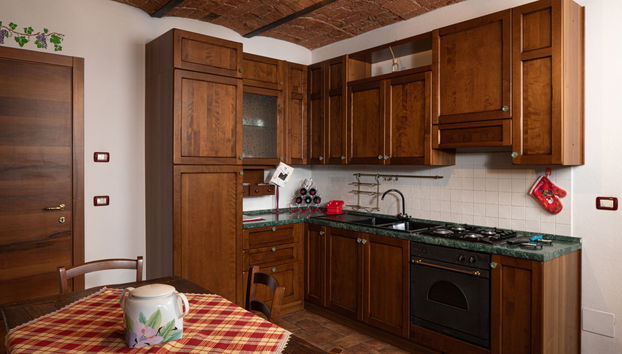 2 bedroom Apartment in La Morra with swimming pool and garden - Photo 5